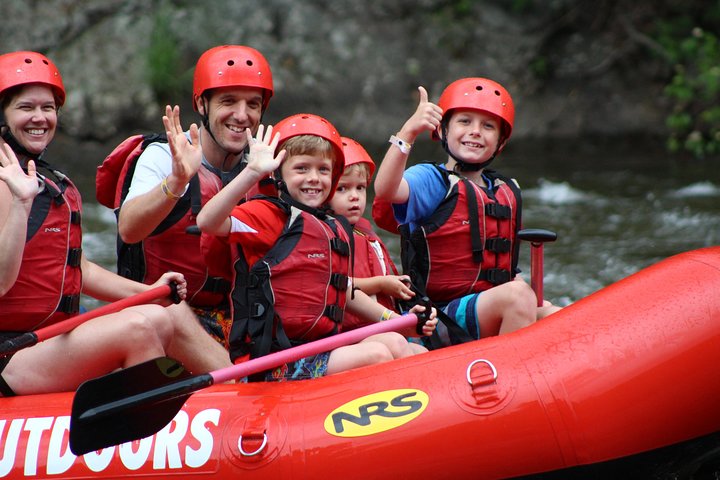 Lower Pigeon River Rafting Tour