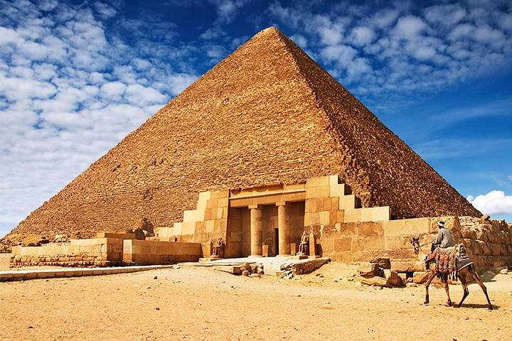 Pyramids and Lunch Cruise Day Tour from Port Sokhna