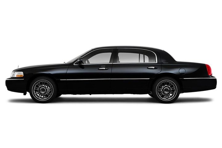 Private Arrival Transfer: LGA to New York City