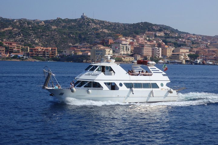 Boat Tour La Maddalena Archipelago from Palau