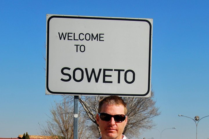 Soweto Township Cultural Tour incl Apartheid Museum and Nelson Mandela House