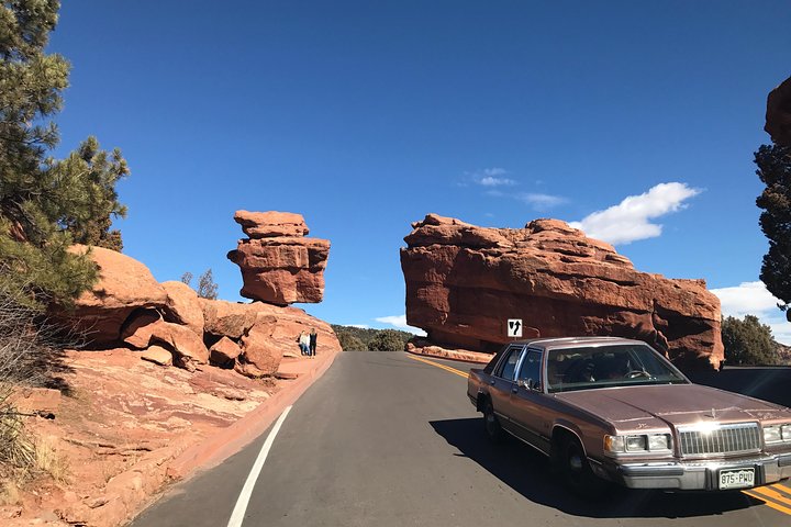 Small Group Tour of Pikes Peak and the Garden of the Gods from Denver