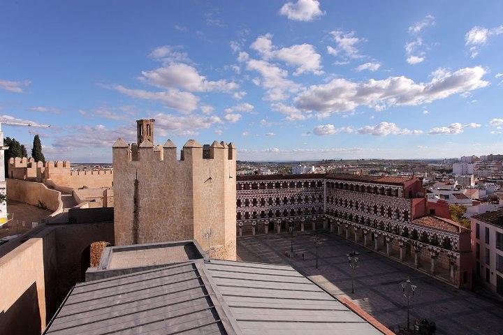 Private Tour: Evora, Elvas and Badajoz (Spain) day trip from Lisbon