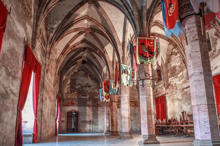 Visit Corvin Castle from Oradea in a 1 day tour.