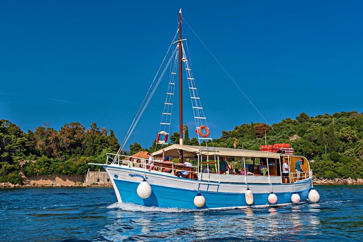 Full-Day Elaphite Islands Cruise from Dubrovnik with Lunch
