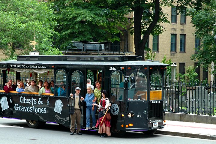 Boston Ghosts and Gravestones Trolley Tour