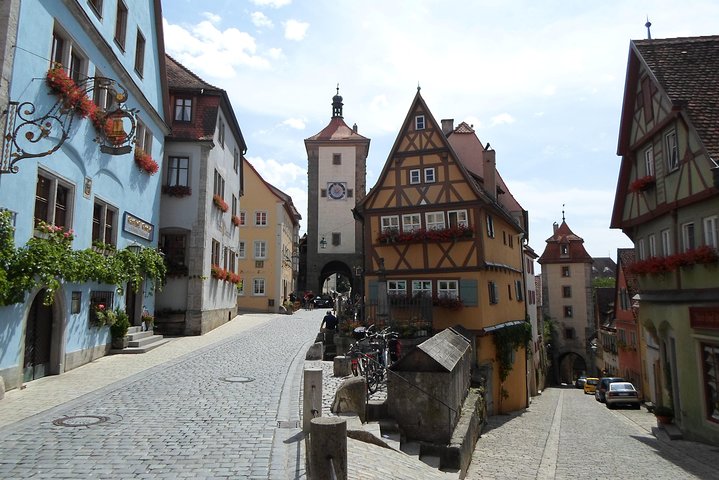Frankfurt Super Saver: Neuschwanstein Castle and Rothenburg Day Trip