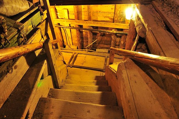 Fall of Yugoslavia, Sarajevo War Tour with Tunnel of Hope Museum and Frontlines