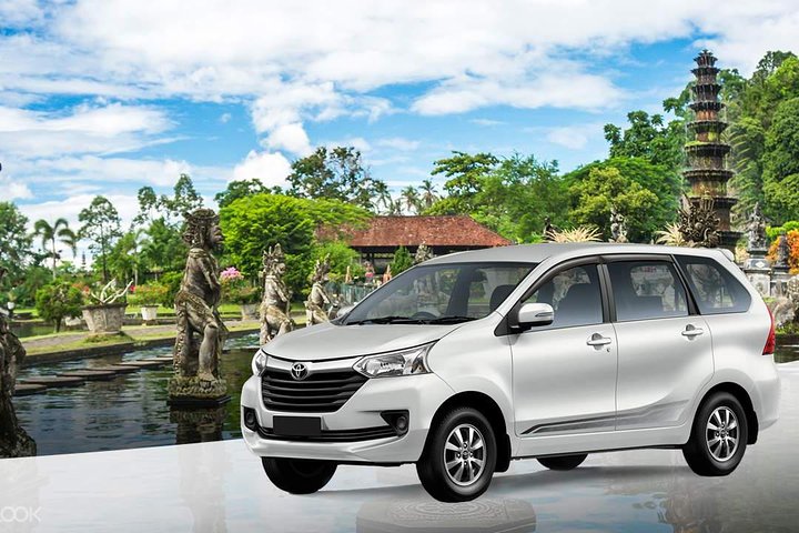 Private Car Charter in Bali with an English-speaking Driver