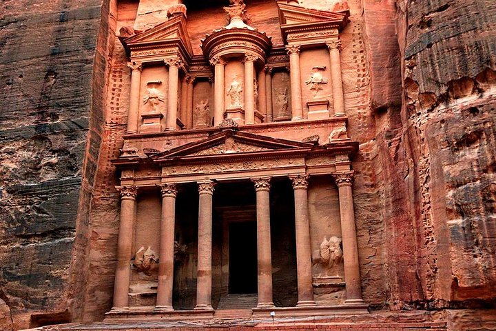 Full Day Private Trip To Petra, Wadi Rum