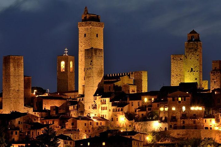 San Gimignano and Volterra Tour by Private Luxury Van