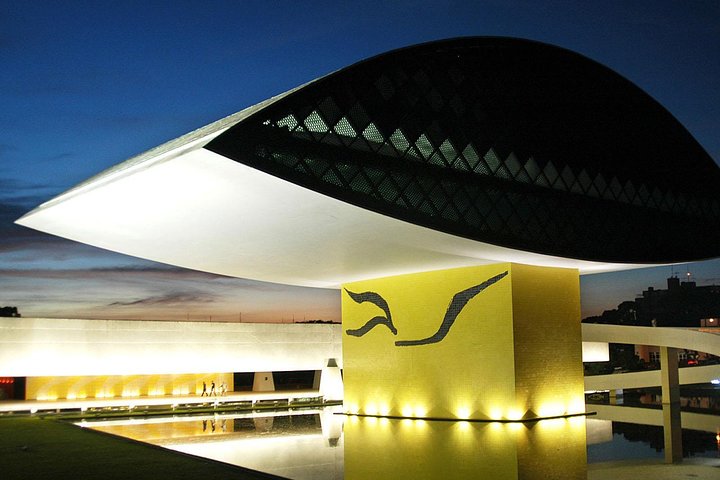 Experience the Best of Curitiba: City Tour Highlights