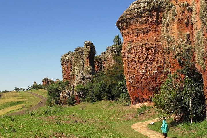 Discover Vila Velha State Park Tour and Witmarsum Colony