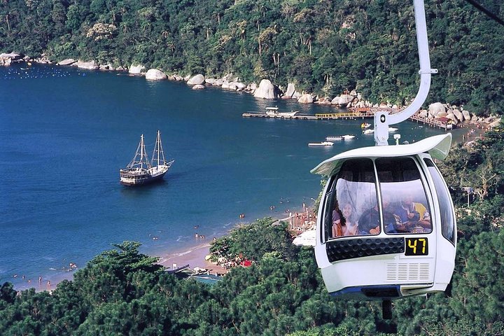 Day tour in Balneário Camboriú and Unipraias Park with Cable Cars