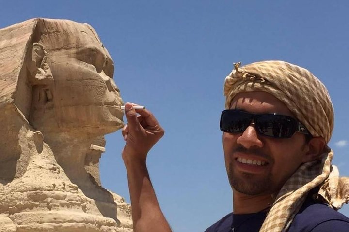 Private Giza Pyramids Tour with camel Ride around the Great Pyramid