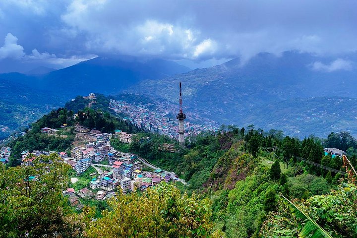 Airport Taxi: Bagdogra Airport IXB - Gangtok Private Transfer