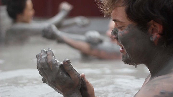 Hell's Gate Mud Bath & Spas