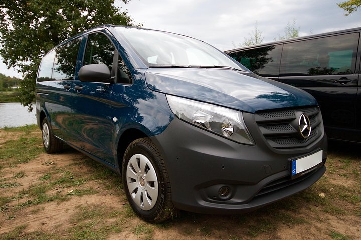 Private Transfer from Karlovy Vary to Prague