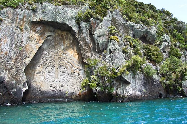 Discover Taupo: Self-Guided Audio Tour