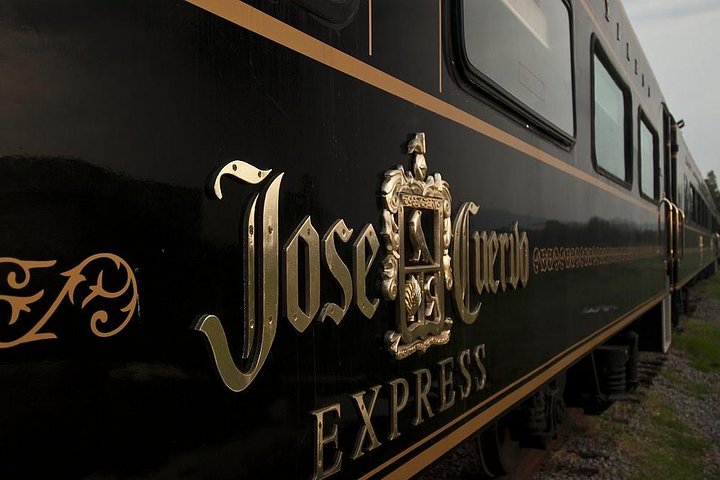 Tequila Day Trip from Guadalajara with Jose Cuervo Express Train