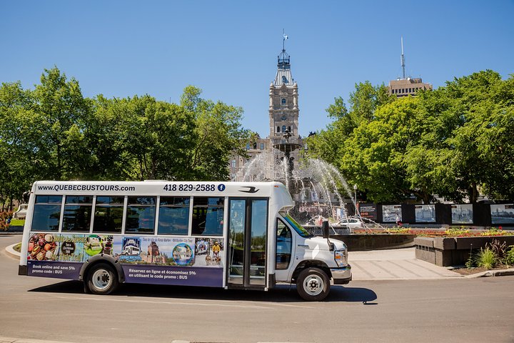 Group Excursion of Quebec City and Montmorency Falls