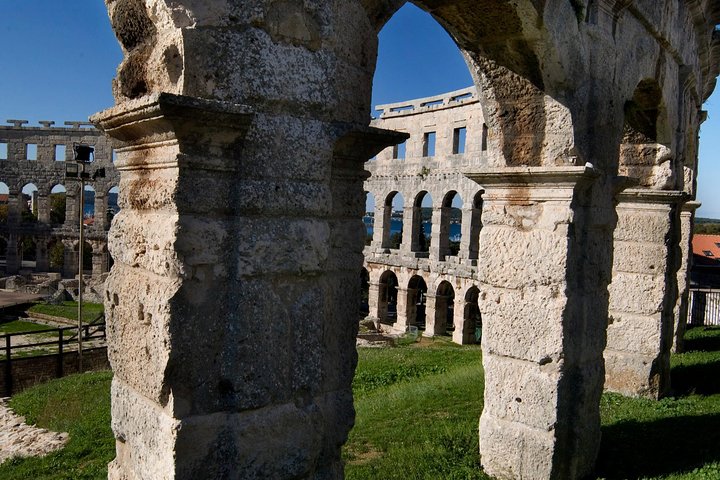 Day trip to Poreč and Pula with lunch from Rovinj