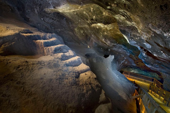 Wieliczka Salt Mine Guided Tour from Krakow with Transport