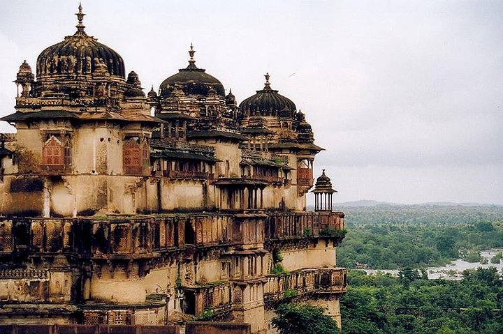 Private Custom Tour: Orchha Sightseeing with Guide and transfers