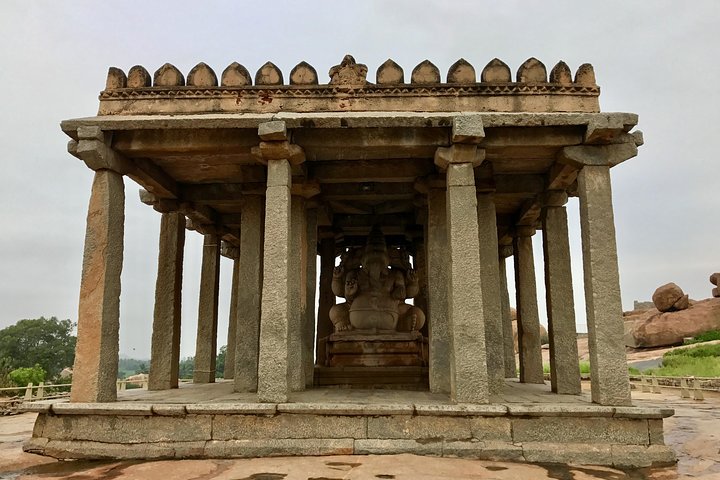 Private Custom Tour: Hampi & Hospet Sightseeing with Guide