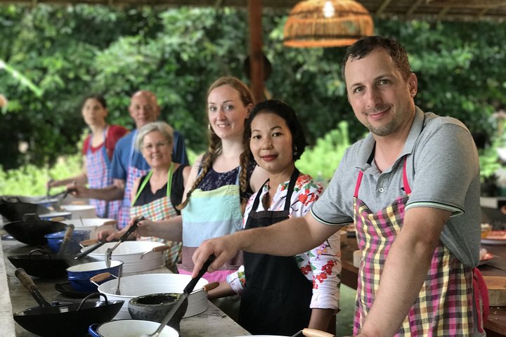 Thai Cooking Class in Khao Lak by Amazon Prime Series Chef