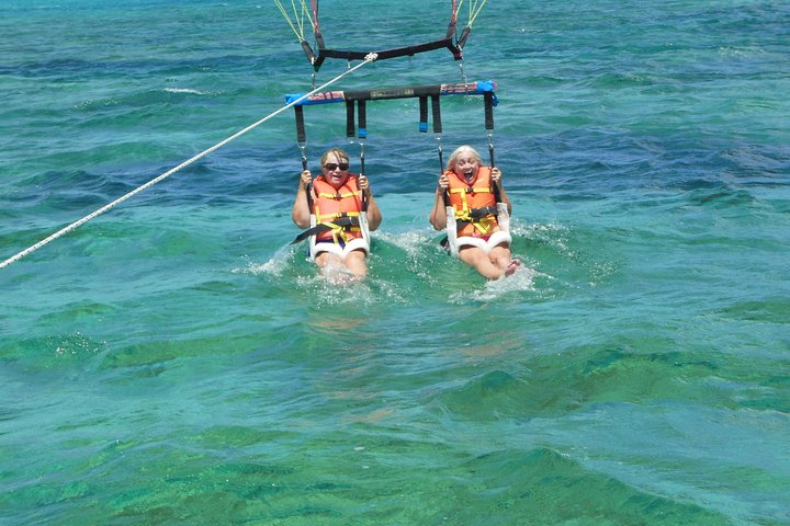 Parasailing Grand Turk