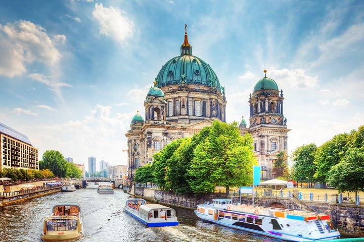 All-in-One Berlin Shore Excursion from Warnemunde