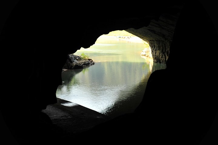 Phong Nha National Park: Paradise cave & Phong Nha cave boat trip