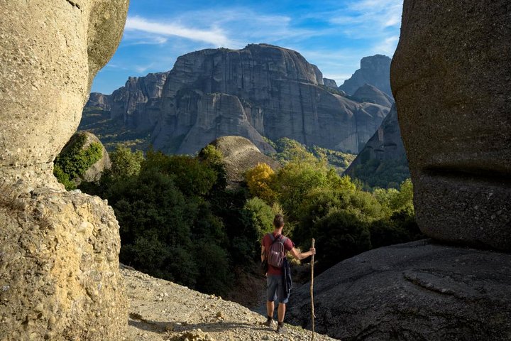 Meteora Small Group Hiking tour with Transfer and Monastery Visit