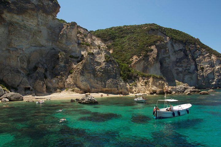 Ponza Island: Full Day Cruise Trip from Anzio with Lunch on board