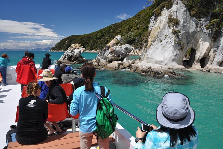 Abel Tasman Vista Cruise