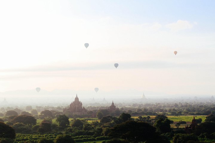 Old Bagan Sightseeing Tour