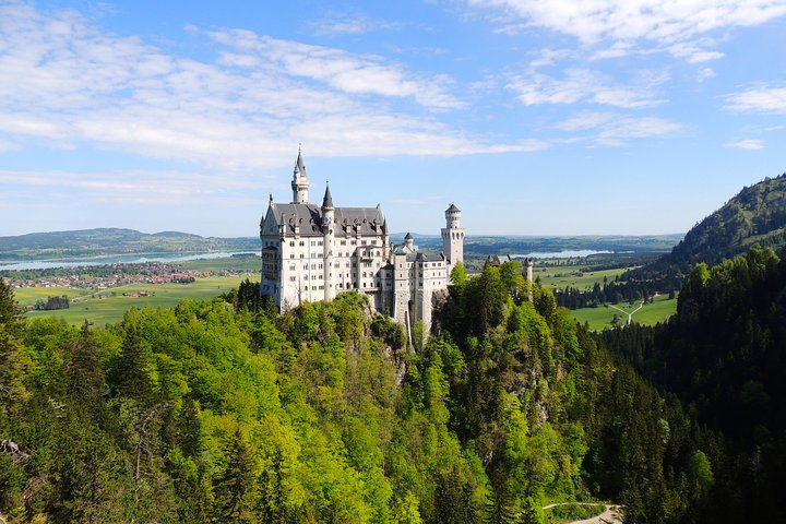 Neuschwanstein Castle Tour for Large Groups