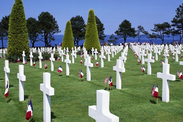 Normandy American D-Day Experience - Group tour from Bayeux