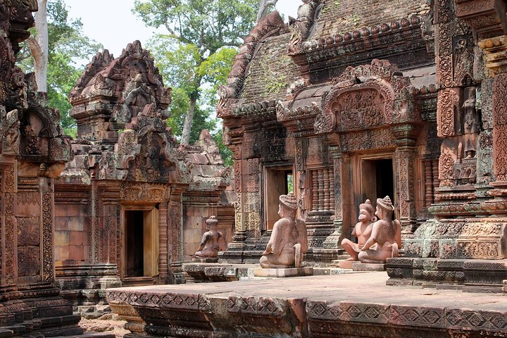 2-Day Angkor Wat, Small, Big Circuit & Banteay Srei Private Tour