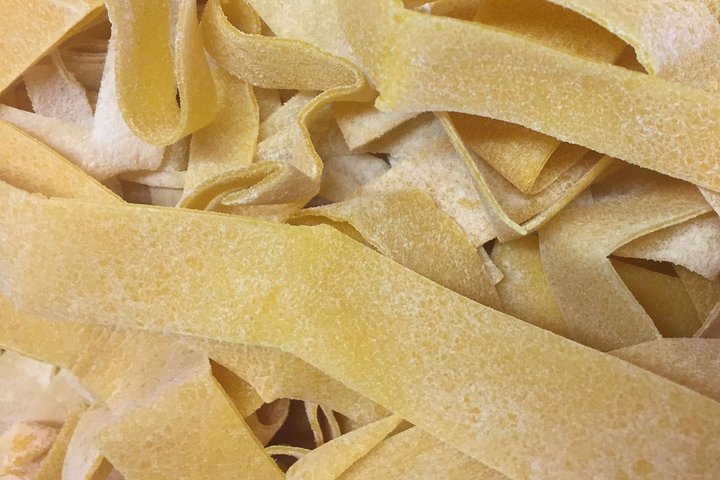 Hands-On Cooking Class in an Exclusive Kitchen in Cortona