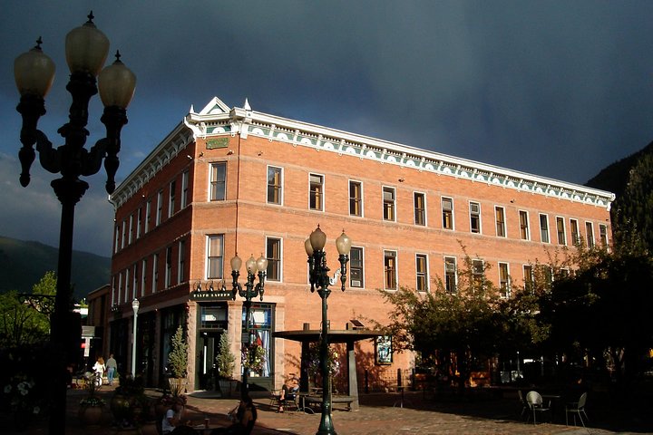 Aspen's DarkSide Ghost Tour