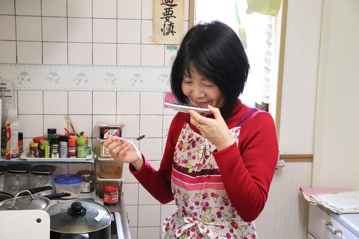 Private Japanese Home Cooking Class in Kyoto with Michiyo