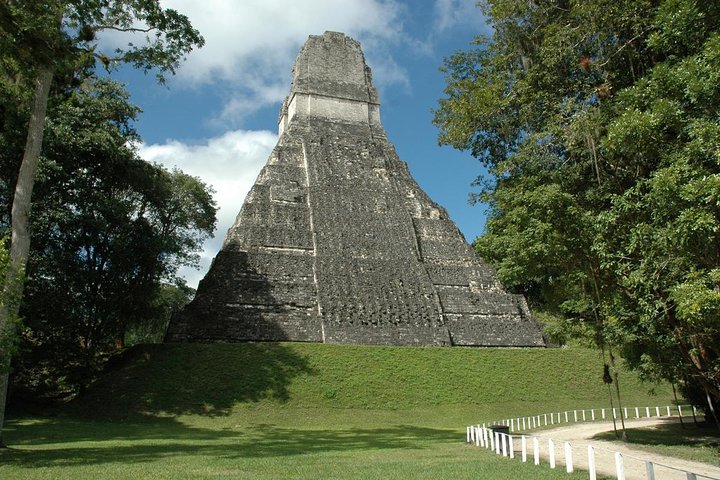 Private Tikal Mayan City Tour with Lunch