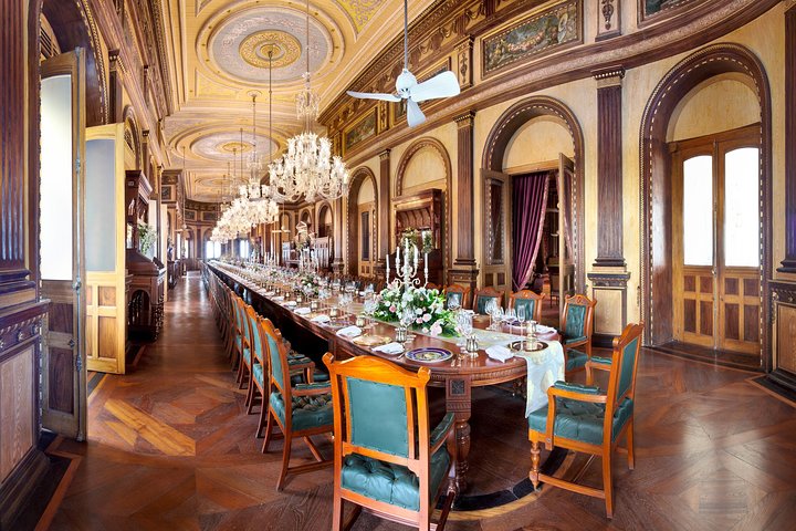 Heritage Walk with HiTea at Falaknuma Palace