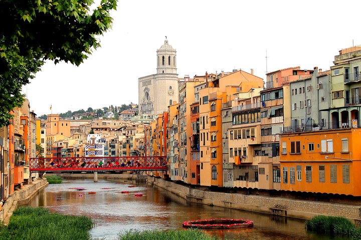 Game Of Thrones Walking Tour in Girona