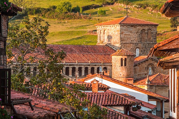 Santillana del Mar & Altamira Museum with tickets- small groups