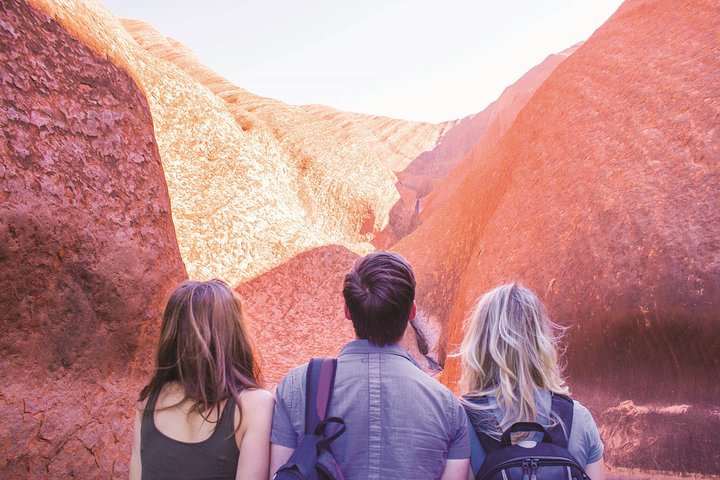 Uluru Morning Guided Base Walk