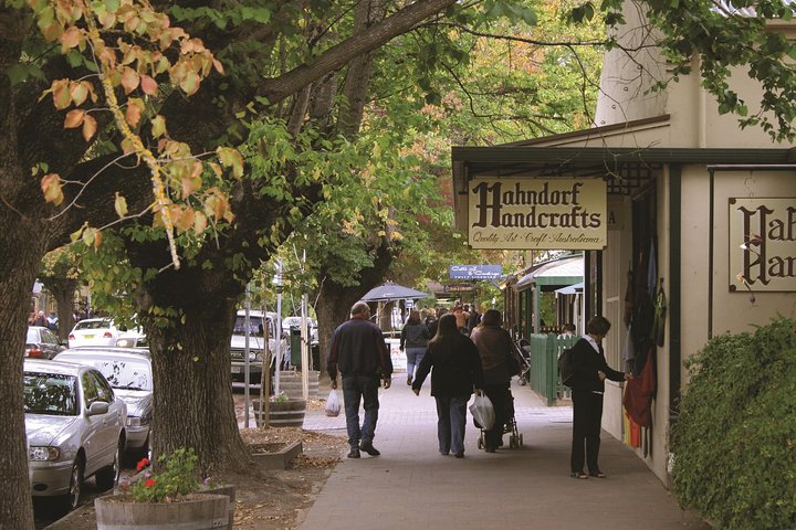Adelaide Highlights, Hahndorf & McLaren Vale Wine Tasting and Sightseeing Tour