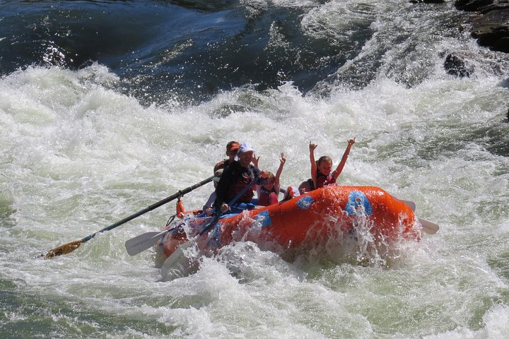 Rogue River Hellgate Canyon PM Half-Day Raft Trip